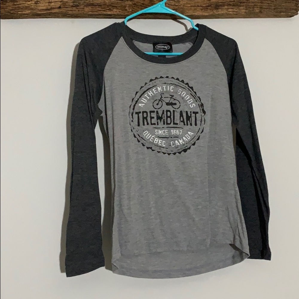 Grey baseball t-shirt